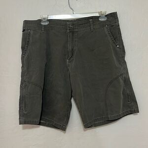 Kuhl Green Distressed Vintage Patina Style Shorts Gorpcore Hiking Outdoor